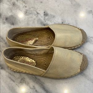 Lilly Pulitzer Gold Espadrille Flats Size 8